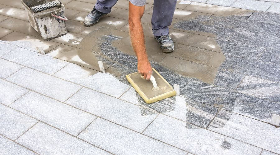 Professional gutter cleaning in Springfield, VA